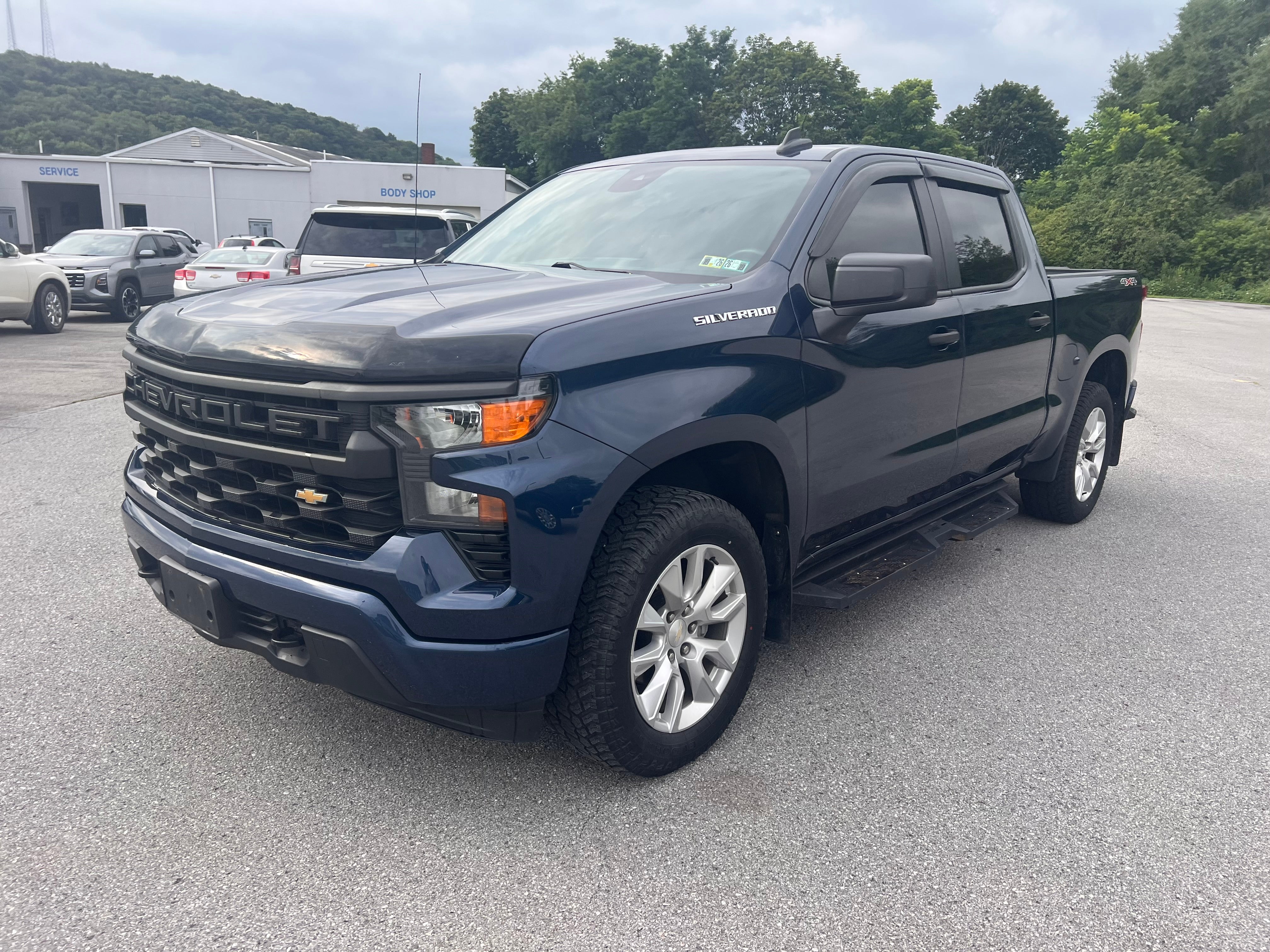 2022 Chevrolet Silverado 1500 Custom