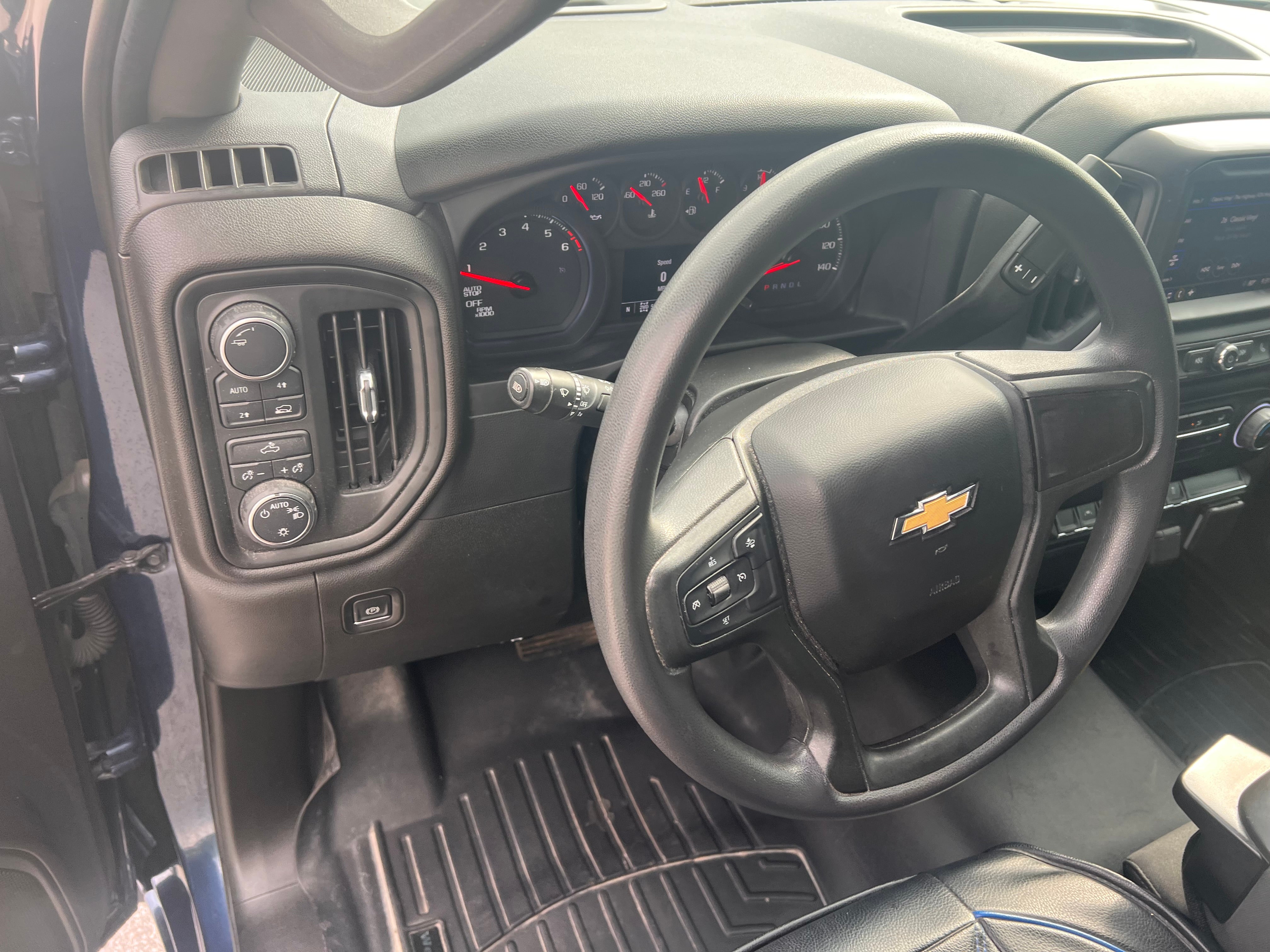 2022 Chevrolet Silverado 1500 Custom