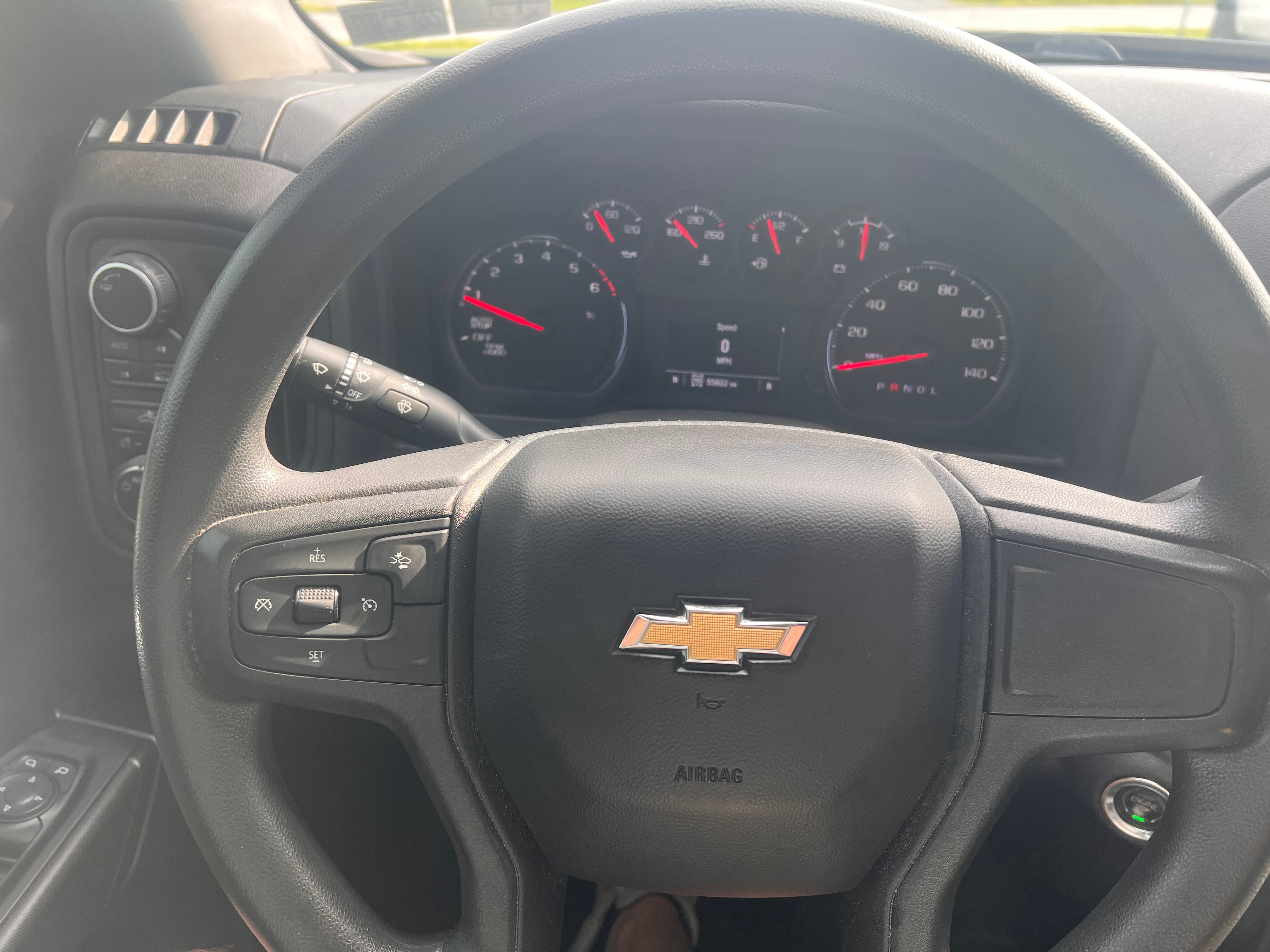 2022 Chevrolet Silverado 1500 Custom