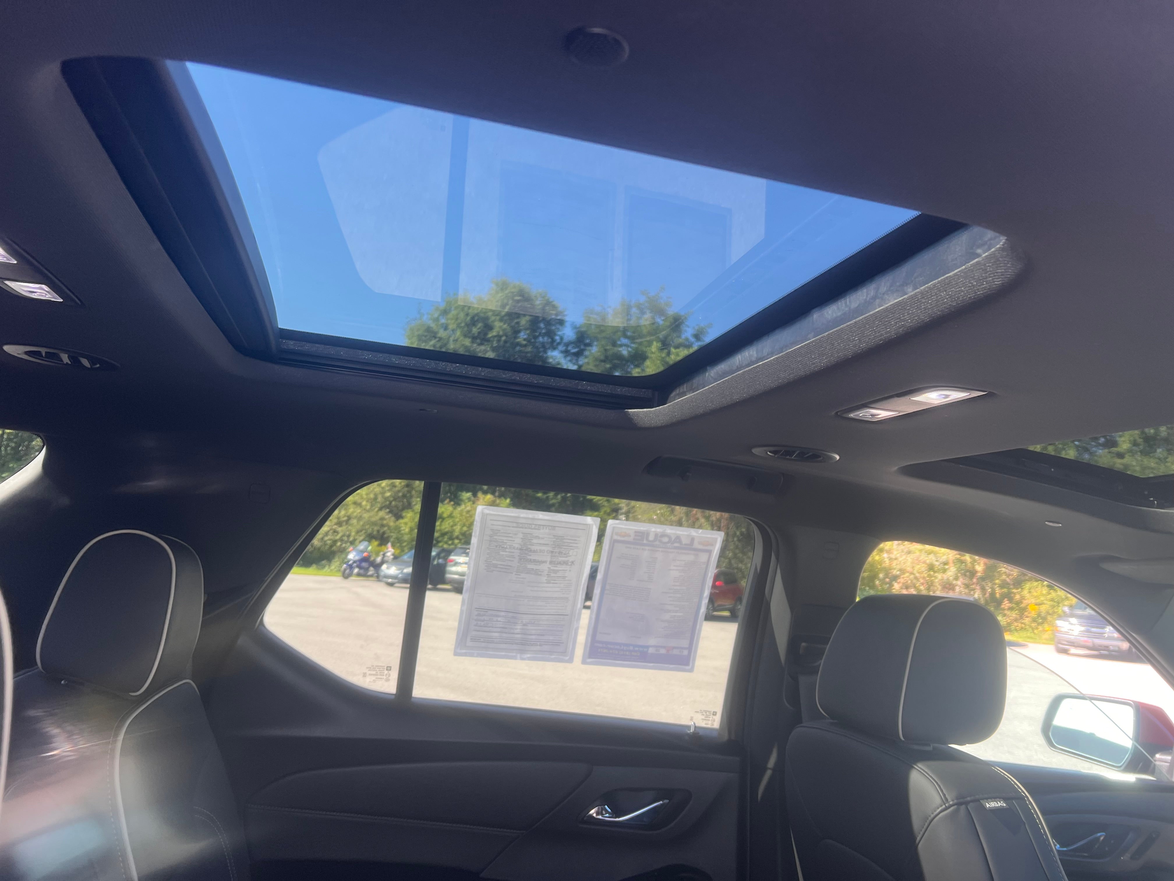 2023 Chevrolet Traverse Premier