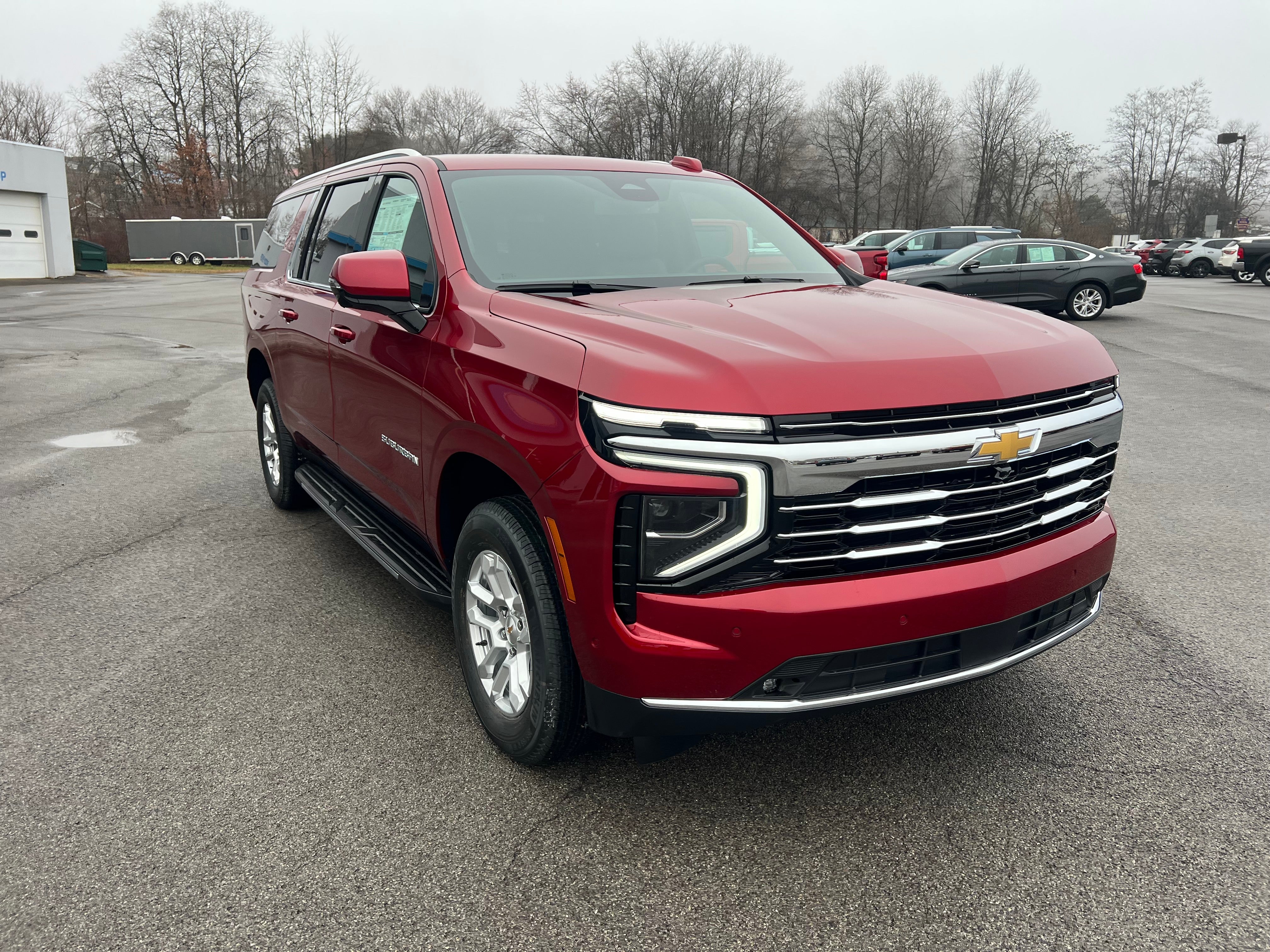 2026 Chevrolet Suburban LT