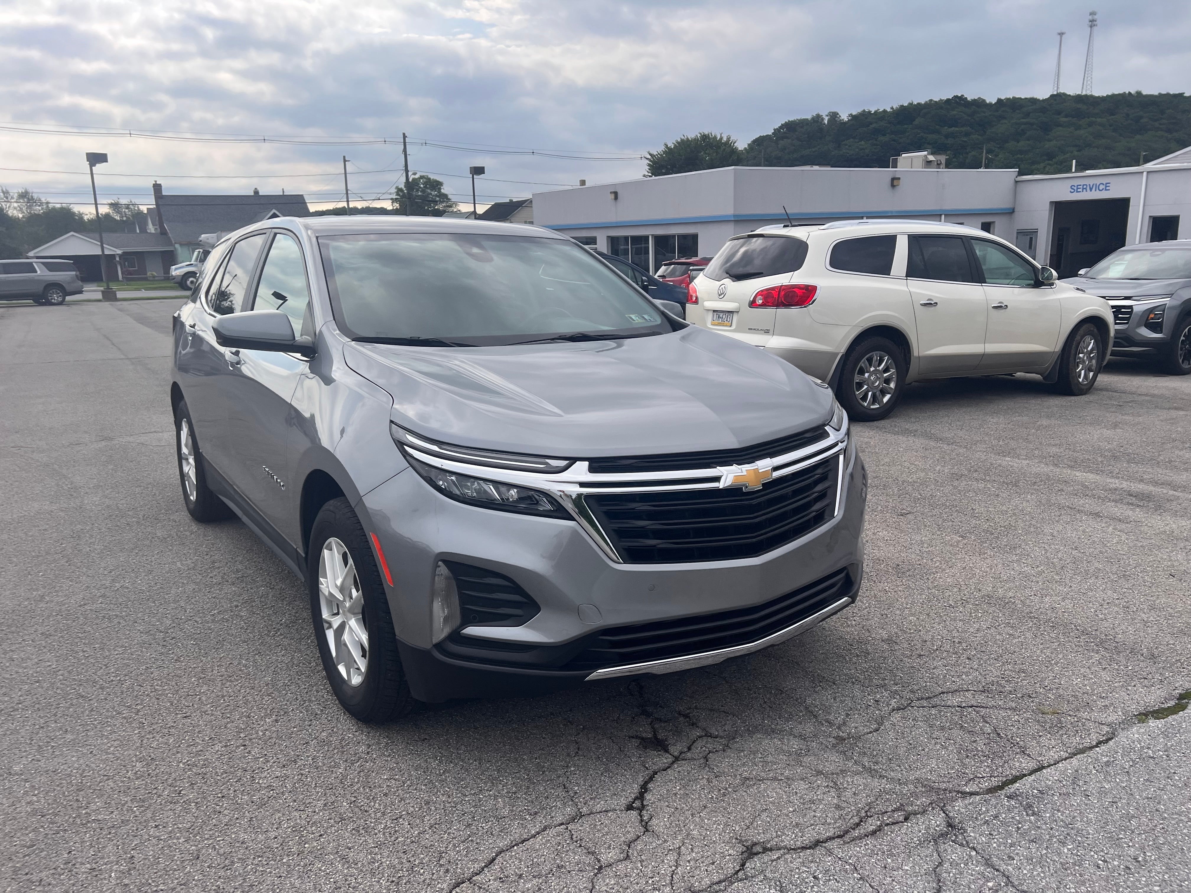 2024 Chevrolet Equinox LT