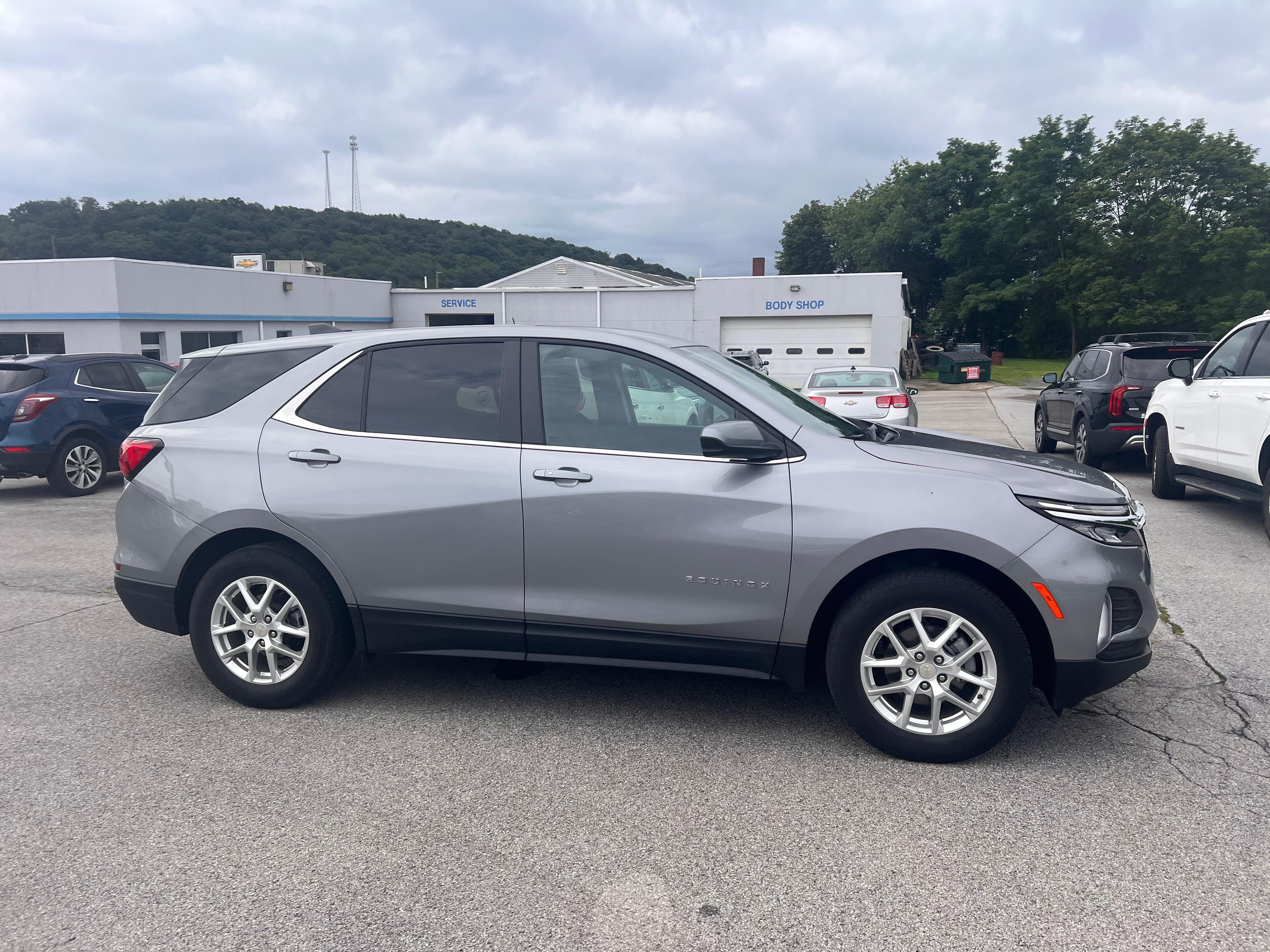 2024 Chevrolet Equinox LT