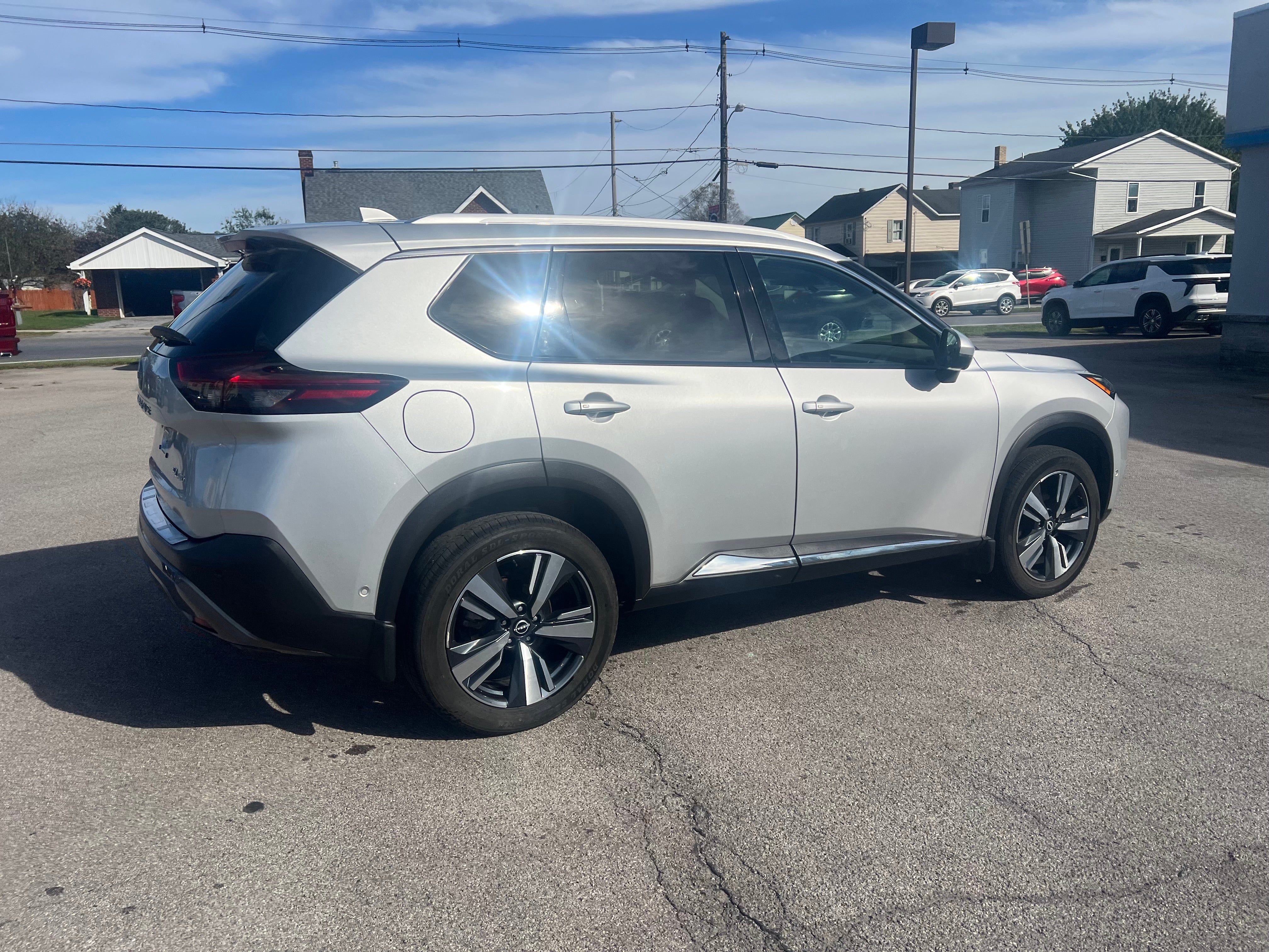 2022 Nissan Rogue SL